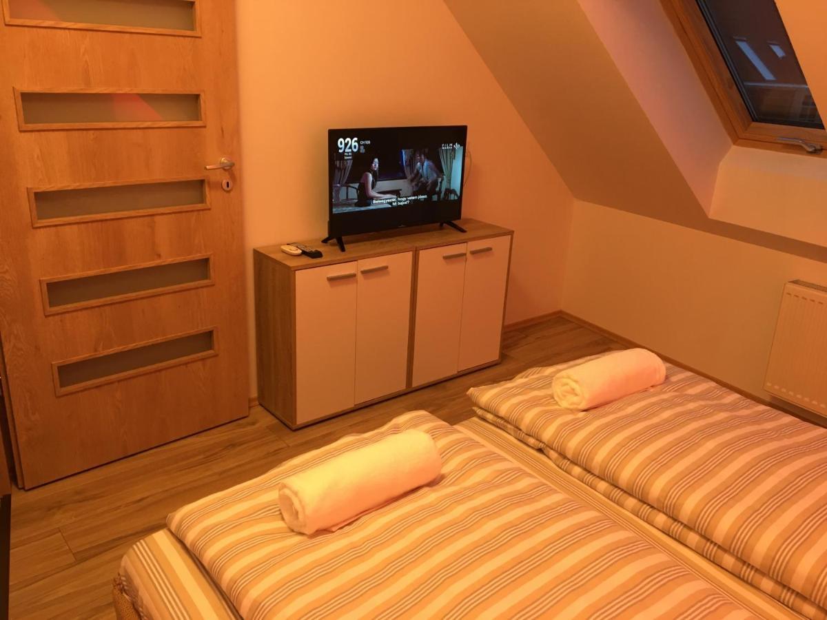 Queen Apartman Debrecen Extérieur photo
